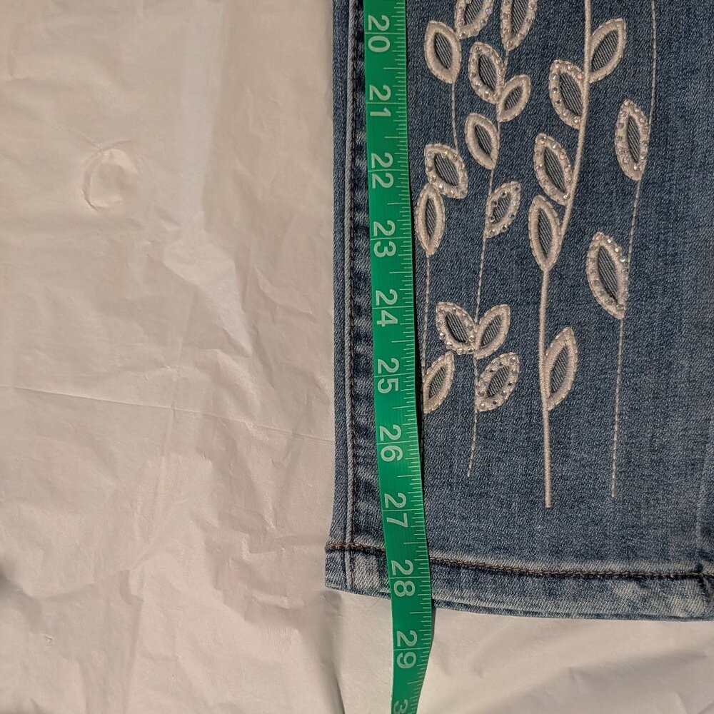 Joseph Ribkoff Embllished Jeans, Womens' Size 6 - Picture 11 of 13
